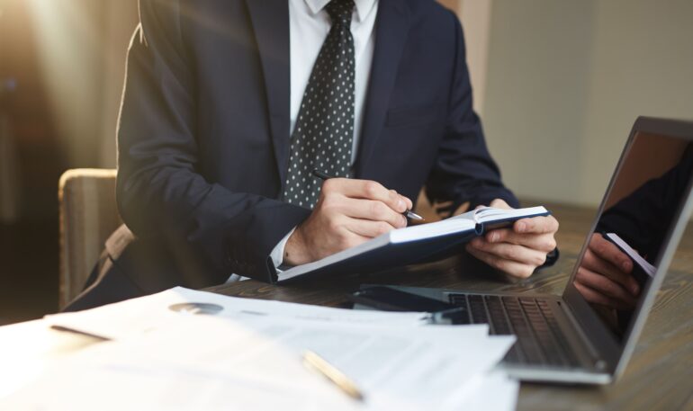 Compliance Trabalhista: O escudo invisível que pode salvar sua empresa de processos milionários