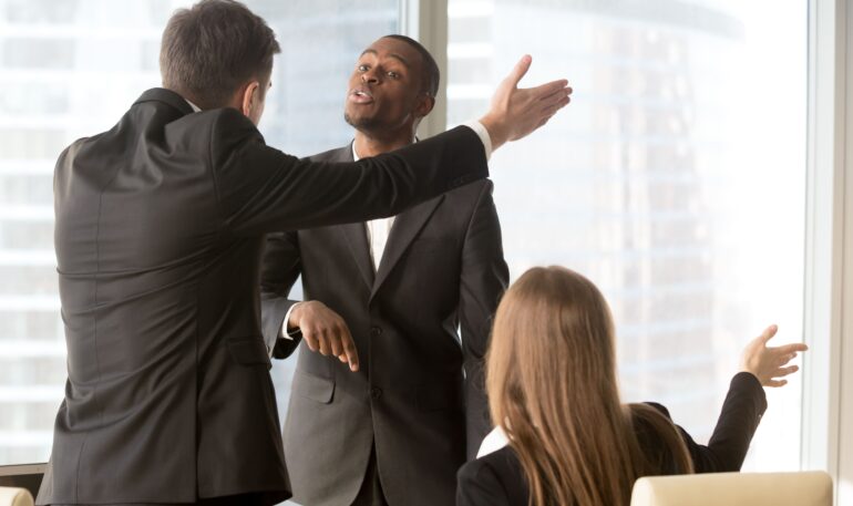 Empresas em Risco! Como a Falta de Ética Pode Afundar Seu Negócio